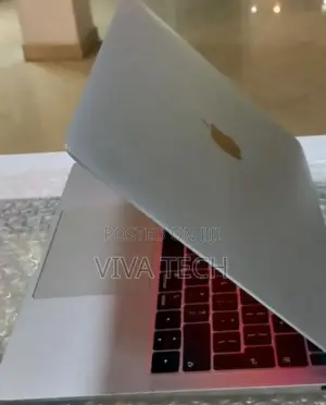 New Laptop Apple MacBook Air 2018 8GB Intel Core I5 SSD 128GB