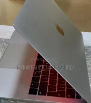 Photo - New Laptop Apple MacBook 2018 8GB Intel Core I5 SSD 128GB