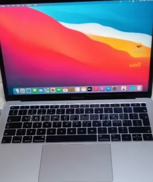 New Laptop Apple MacBook 2018 8GB Intel Core I5 SSD 128GB