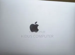 New Laptop Apple MacBook 2018 8GB Intel Core I5 SSD 128GB