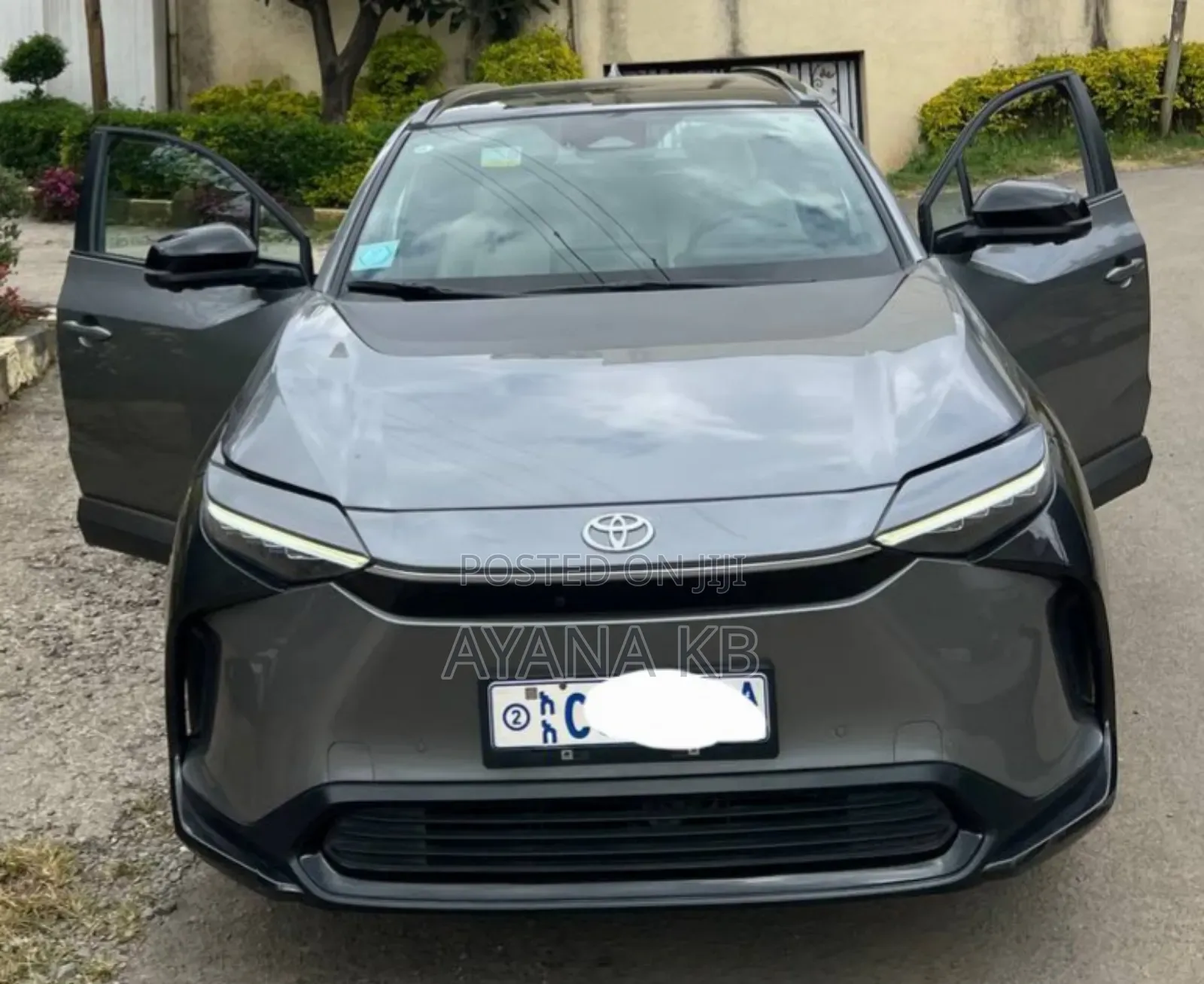 Toyota bZ4X 2024 Gray