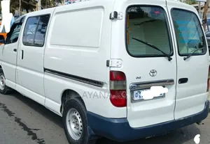 Toyota HiAce 2006