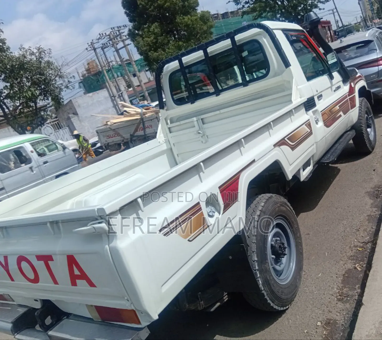 Toyota Land Cruiser 2008 White
