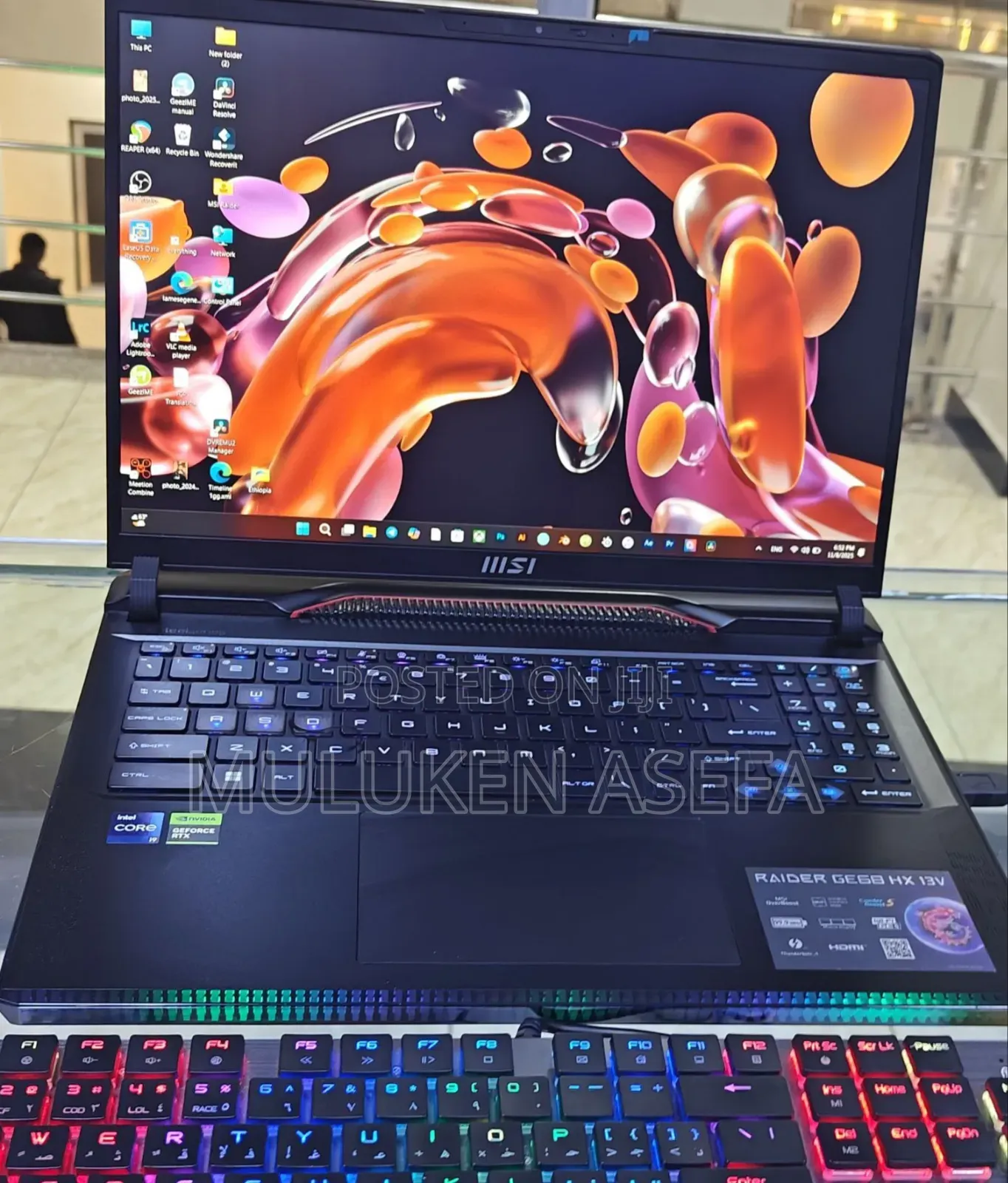 New Laptop MSI Raider GE68HX 13vi-202us 32GB Intel Core I9 SSD 1T