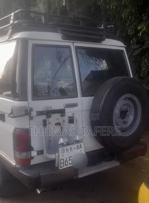 Toyota Land Cruiser 2016