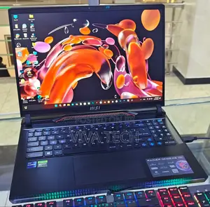 New Laptop MSI Raider GE68HX 13vi-202us 32GB Intel Core I9 SSD 1T