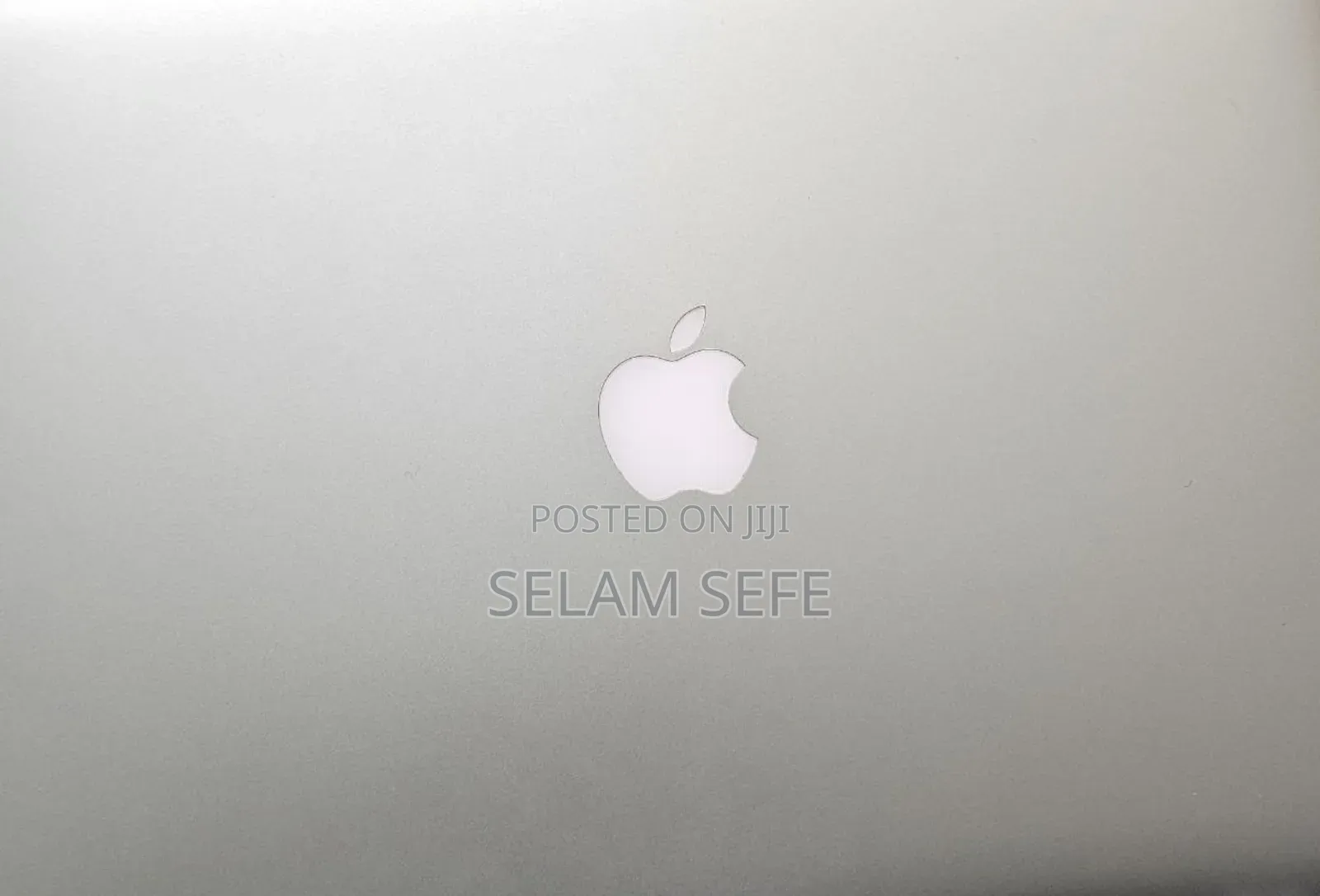 New Laptop Apple MacBook Pro 2015 16GB Intel Core I7 SSD 256GB