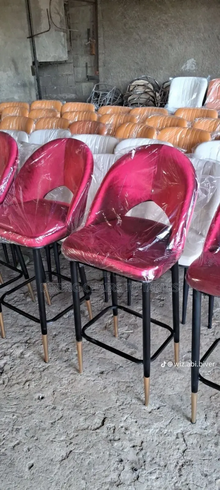 The Comfortably High Bar Lounge Chairs