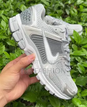 Nike Zoom Vomero 5 Cobblestone Shoes