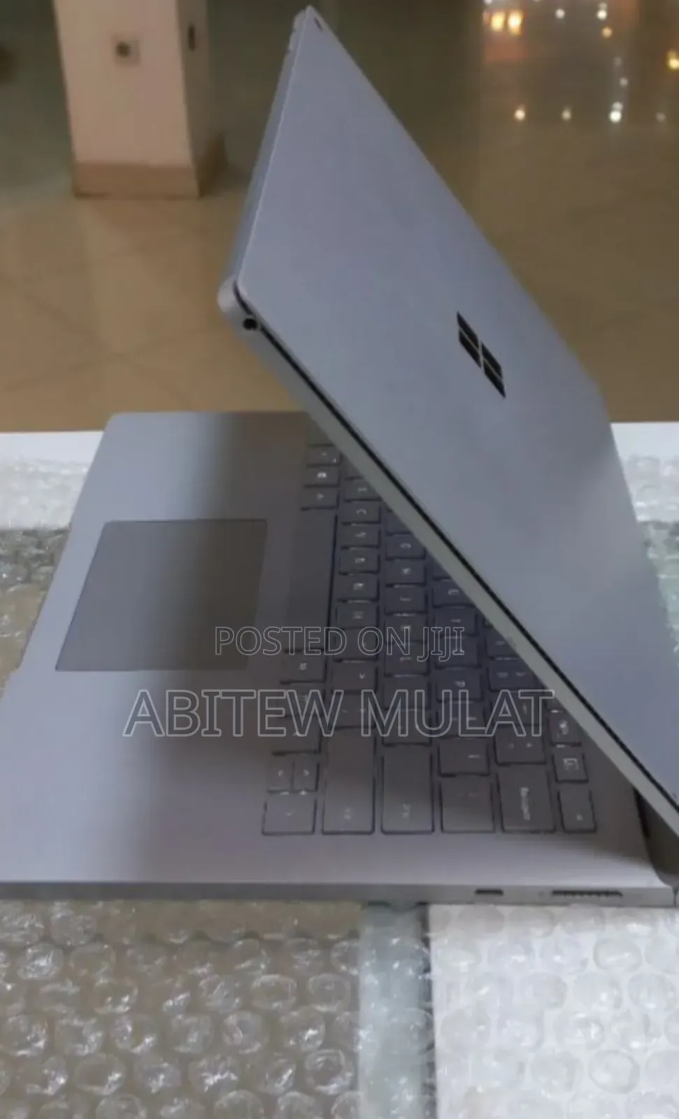 New Laptop Microsoft Surface Book 3 16GB Intel Core I7 SSD 256GB