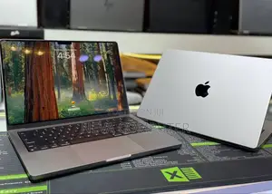 New Laptop Apple MacBook Pro M1 32GB Intel Core I7 SSD 512GB