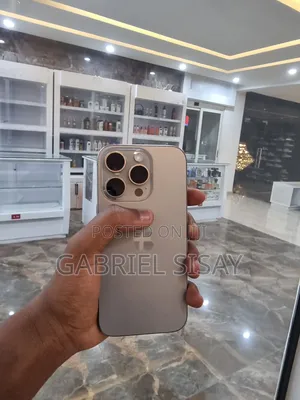 New Apple iPhone 16 Pro 128 GB Black