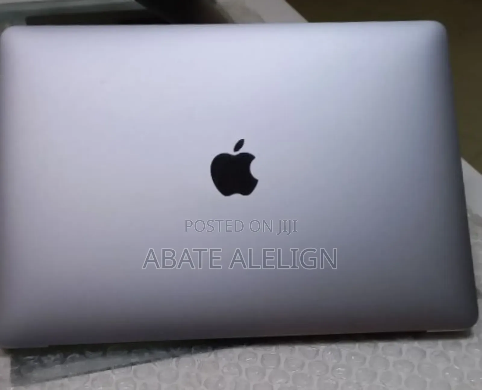 New Laptop Apple MacBook Pro M1 16GB Apple M1 SSD 256GB