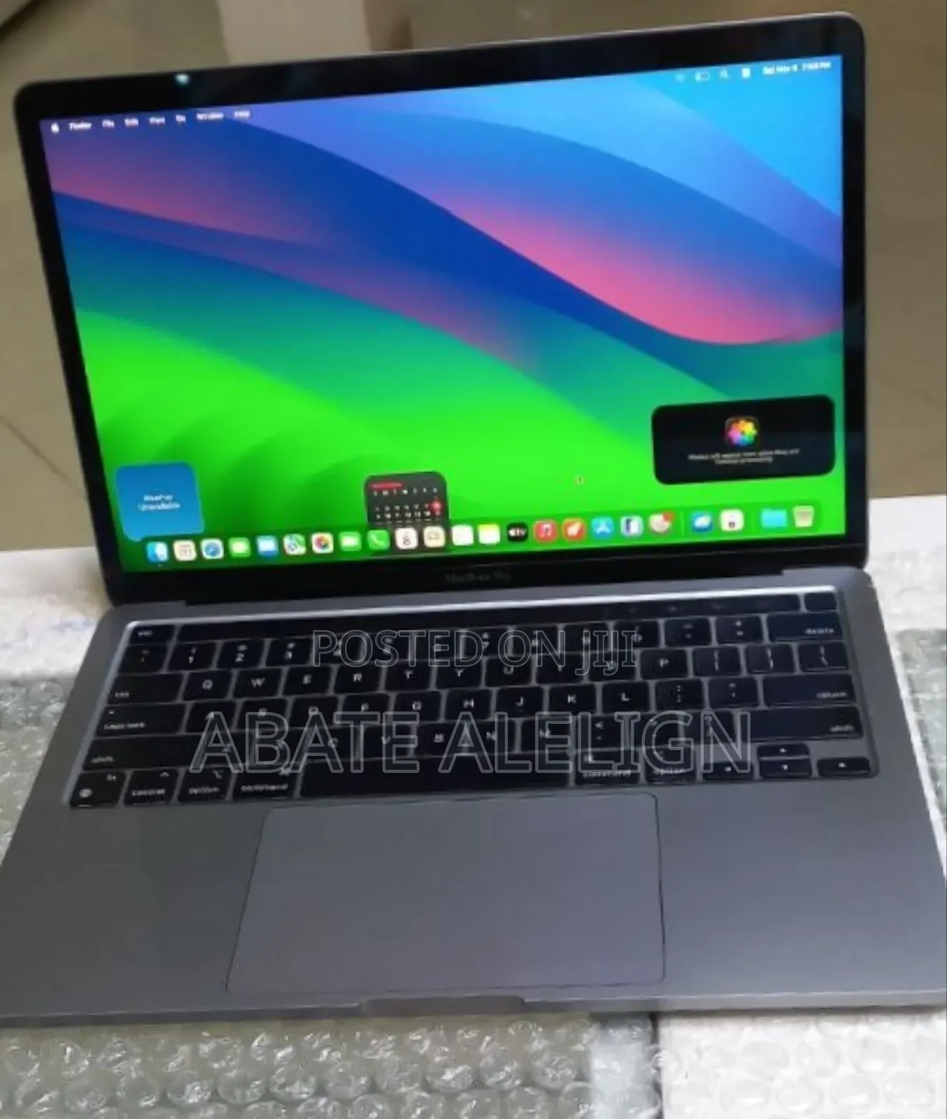 New Laptop Apple MacBook Pro M1 16GB Apple M1 SSD 256GB