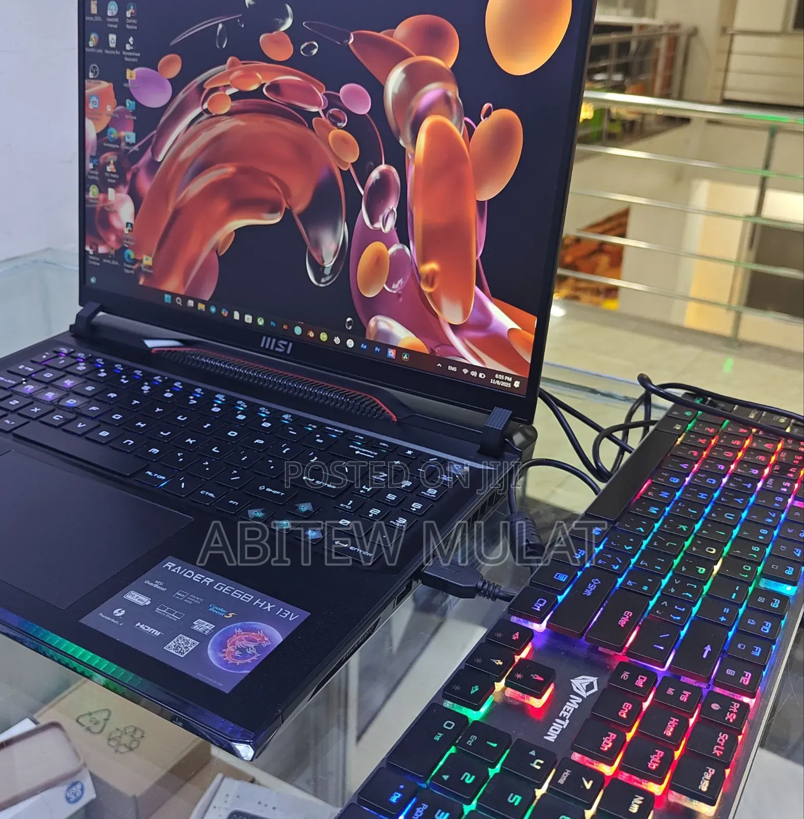 New Laptop MSI Raider GE68HX 13vi-202us 32GB Intel Core I9 SSD 1T