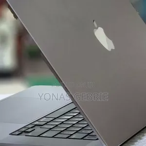 New Laptop Apple MacBook Pro M1 32GB Apple M1 Pro SSD 512GB
