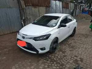 Toyota Yaris 2015 White