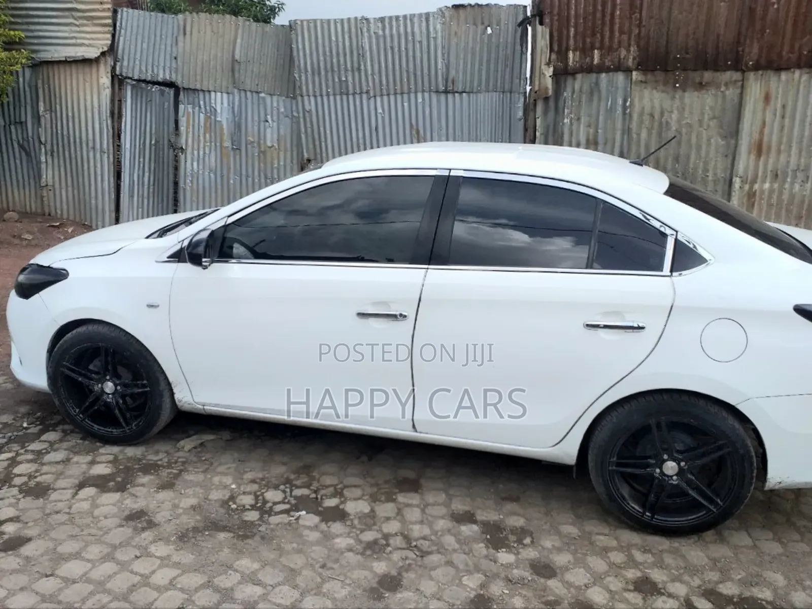 Toyota Yaris 2015 White