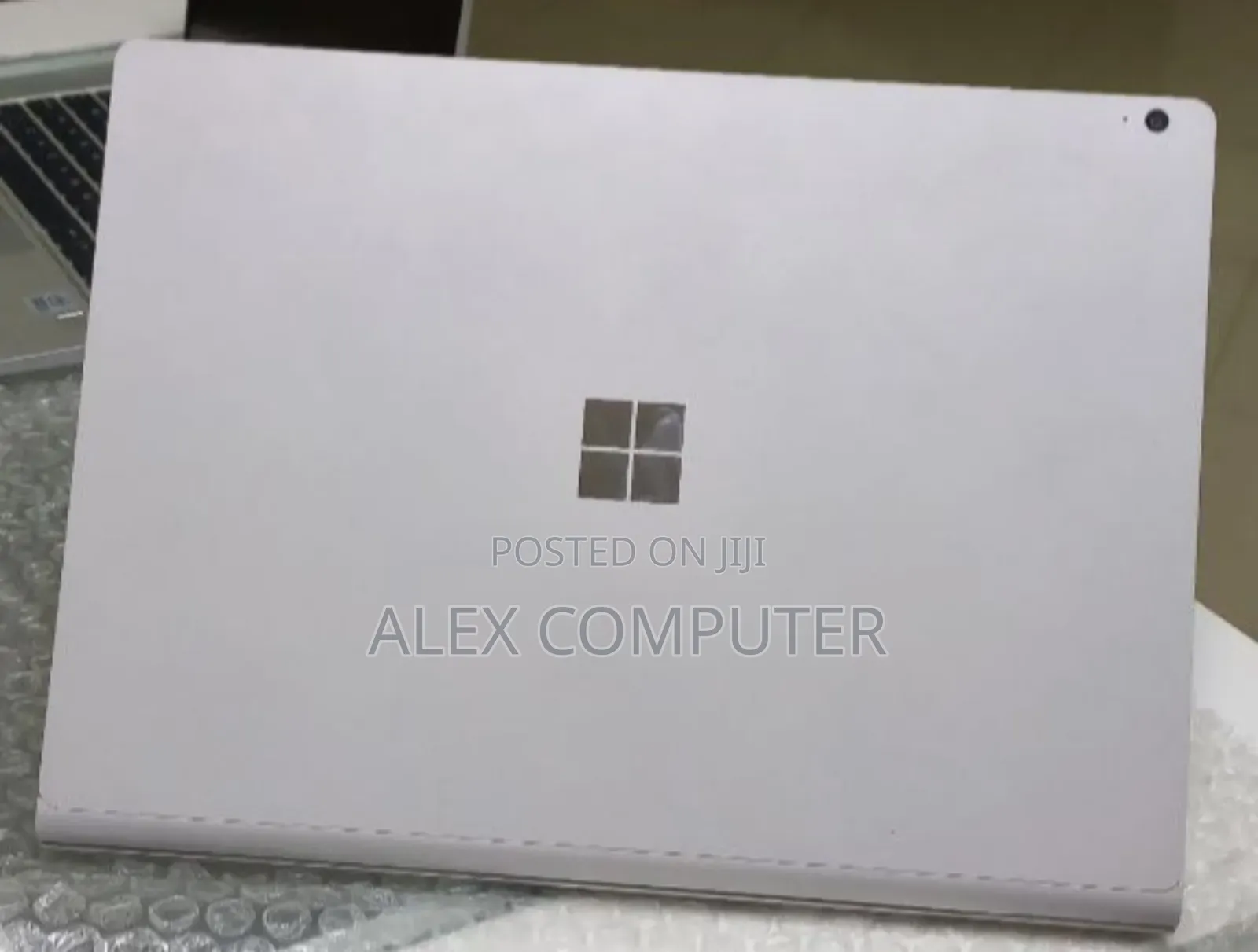 New Laptop Microsoft Surface Book 3 16GB Intel Core I7 SSD 256GB