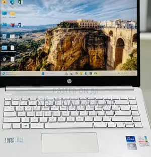 New Laptop HP Stream Notebook 16GB Intel Core I5 SSD 1T