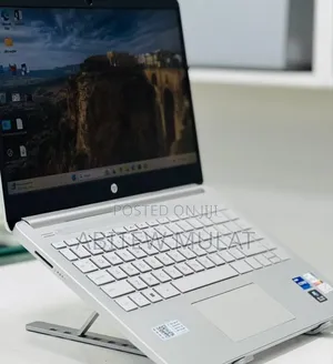 New Laptop HP Stream Notebook 16GB Intel Core I5 SSD 1T