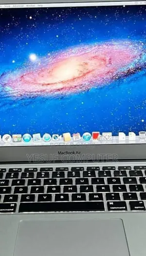 New Laptop Apple MacBook Air 2015 4GB Intel Core I5 SSD 256GB