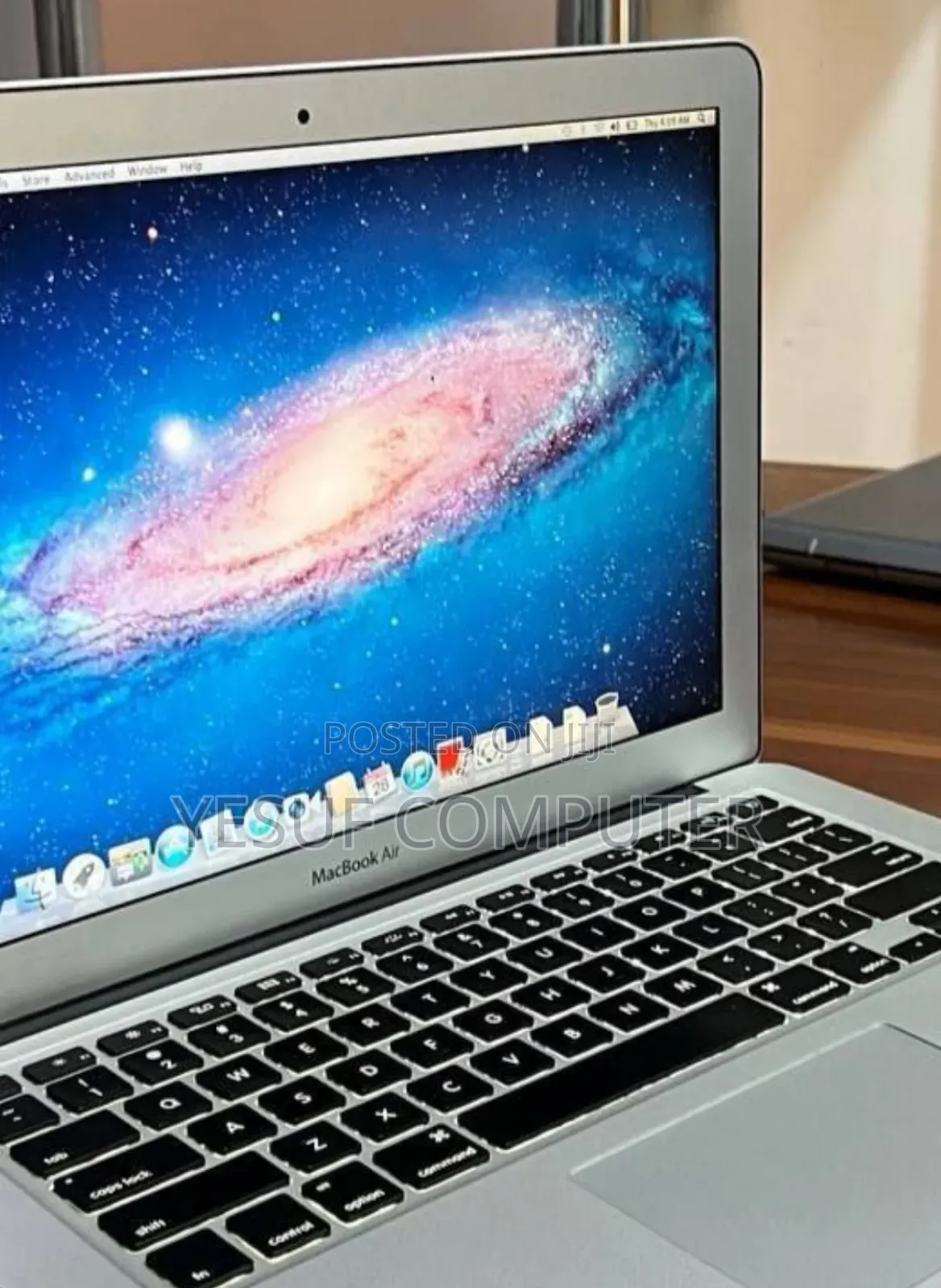 New Laptop Apple MacBook Air 2015 4GB Intel Core I5 SSD 256GB