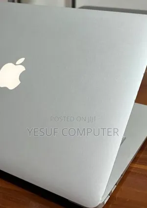 New Laptop Apple MacBook Air 2015 4GB Intel Core I5 SSD 256GB