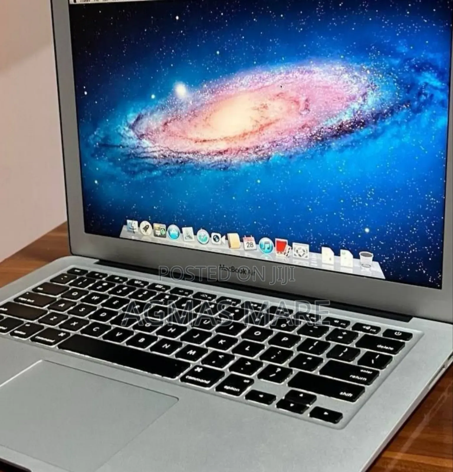 New Laptop Apple MacBook Air 2015 4GB Intel Core i5 SSD 256GB