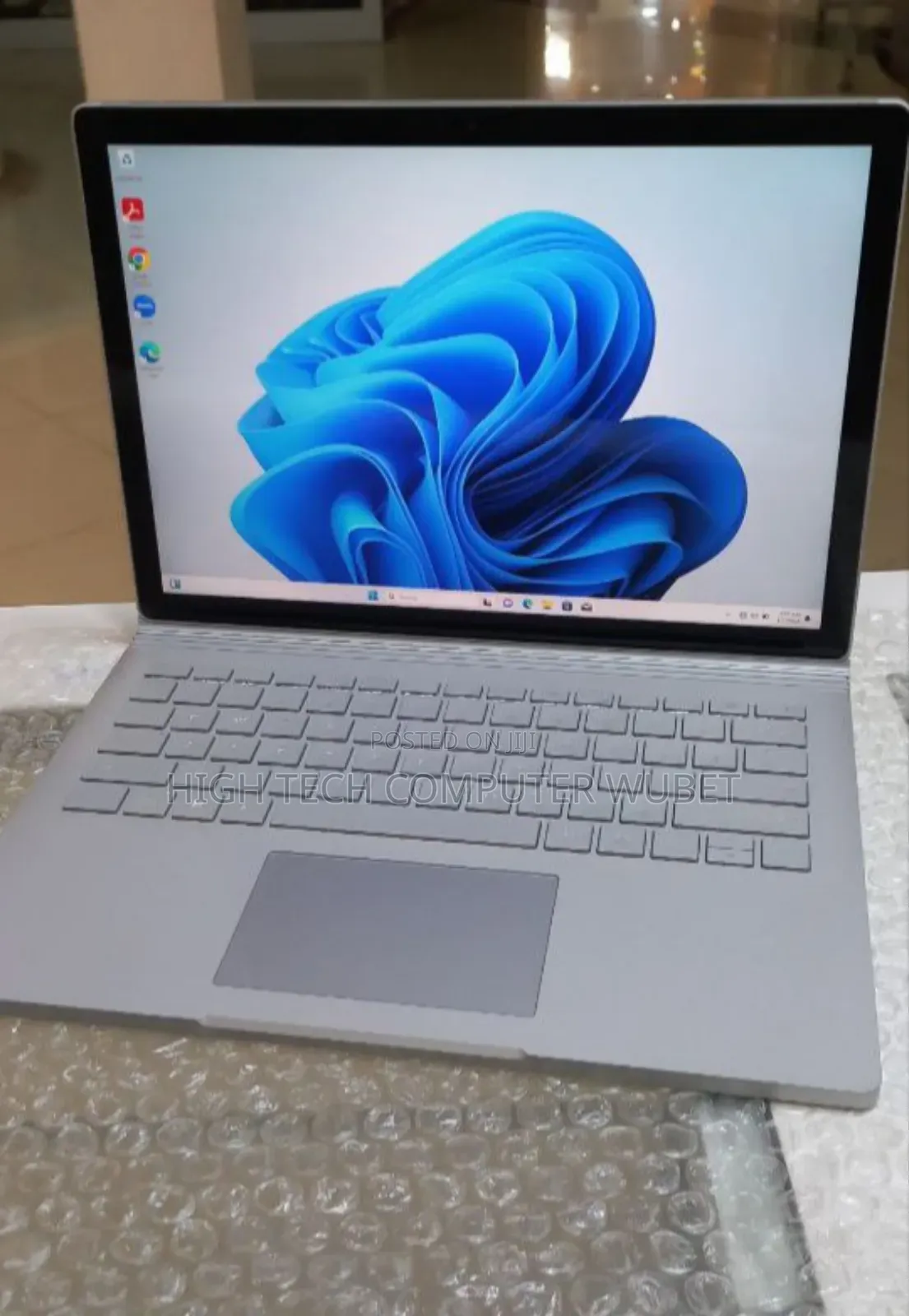 New Laptop Microsoft Surface Book 3 16GB Intel Core I7 SSD 256GB