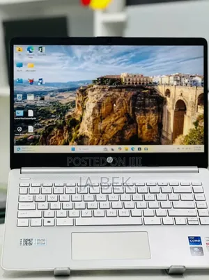 New Laptop HP Stream Notebook 16GB Intel Core I5 SSD 512GB