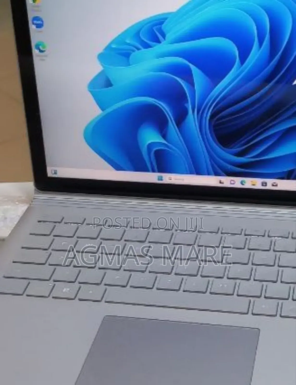 New Laptop Microsoft Surface Book 3 16GB Intel Core I7 SSD 256GB