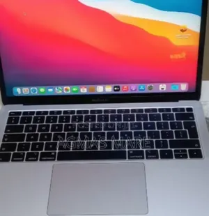 New Laptop Apple MacBook Air 2018 8GB Intel Core I9 SSD 128GB
