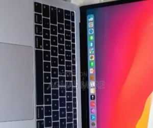 New Laptop Apple MacBook Air 2018 8GB Intel Core I9 SSD 128GB