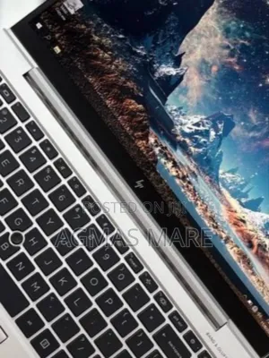 New Laptop HP EliteBook 840 G8 16GB Intel Core I5 SSD 512GB