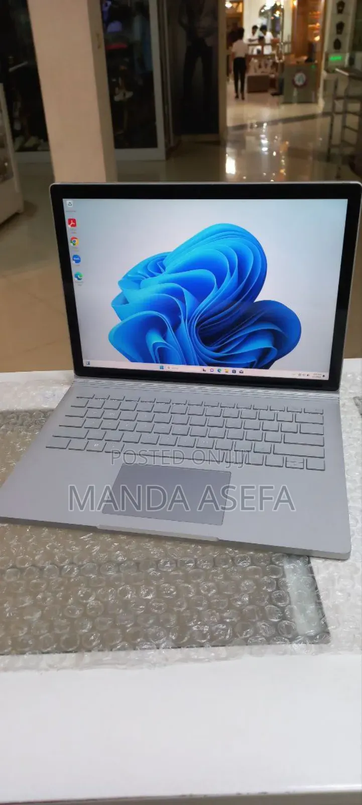 New Laptop Microsoft Surface Book 3 16GB Intel Core I7 SSD 256GB