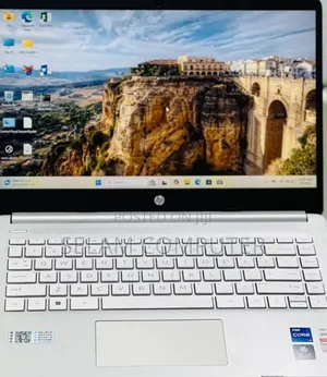 New Laptop HP Stream Notebook 16GB Intel Core I5 SSD 512GB