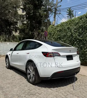 New Tesla Model Y 75D kWh Long Range AWD 2023 White
