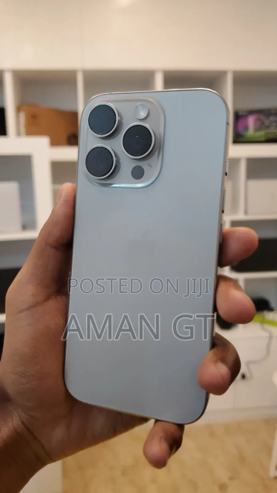 New Apple iPhone 16 Pro 128 GB Silver