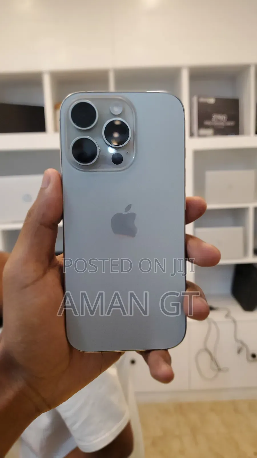 New Apple iPhone 16 Pro 128 GB Silver