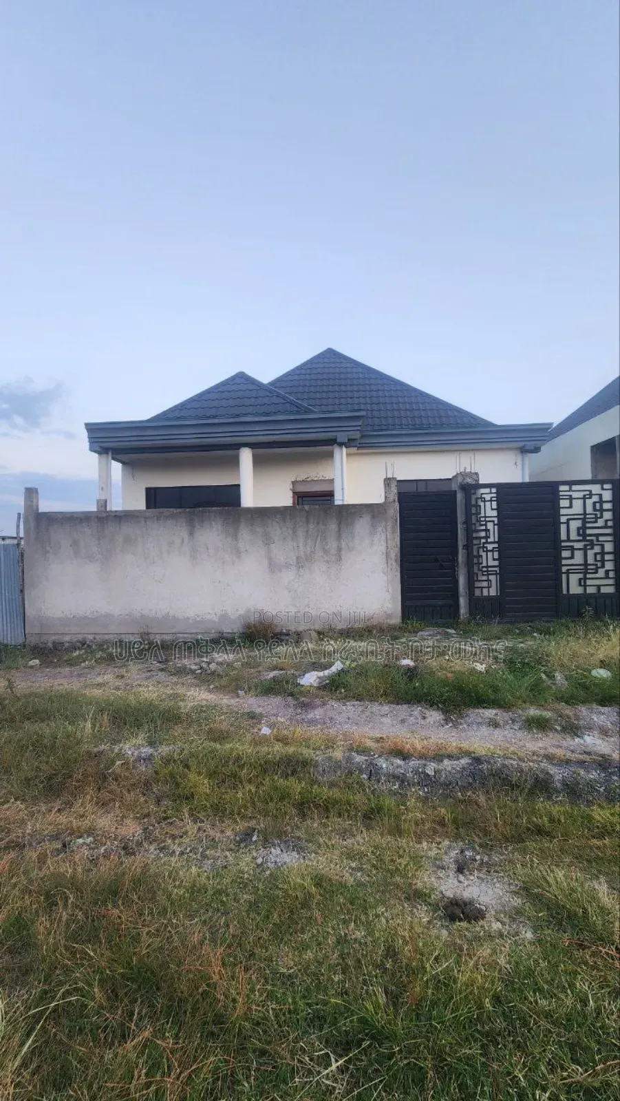 Furnished 5bdrm Villa in ለገጣፎ አካባቢ, Oromia-Finfinne for sale