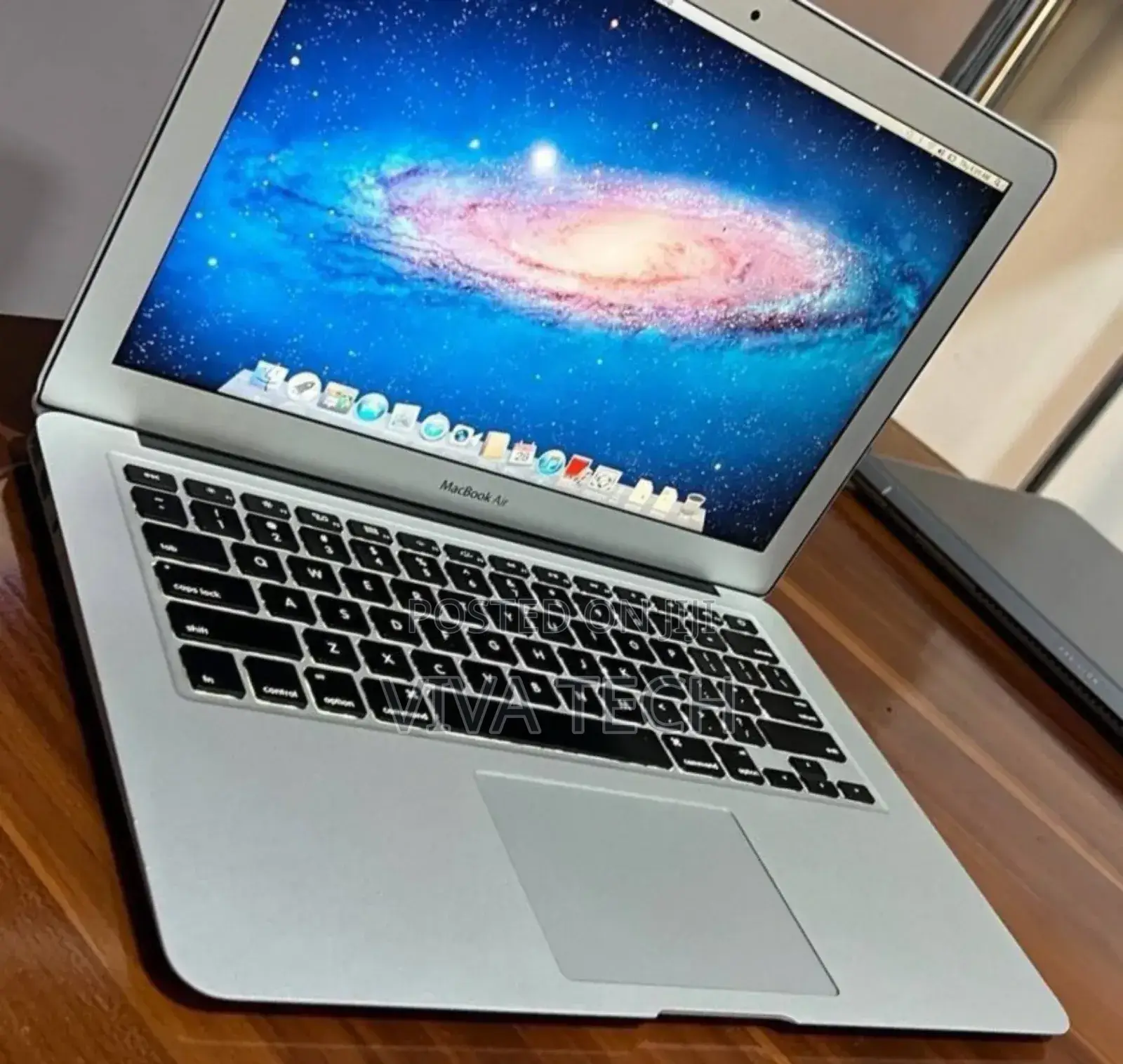 New Laptop Apple MacBook Air 2015 4GB Intel Core I5 SSD 256GB