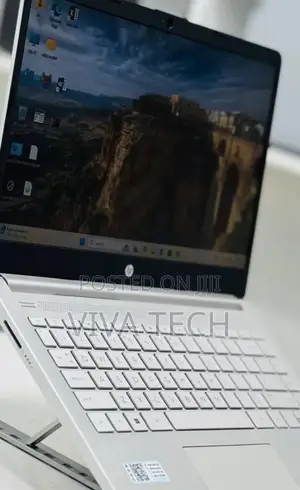 New Laptop HP Stream Notebook 16GB Intel Core I5 SSD 1T