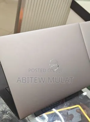 New Laptop Dell Precision 5550 16GB Intel Core I7 SSD 512GB