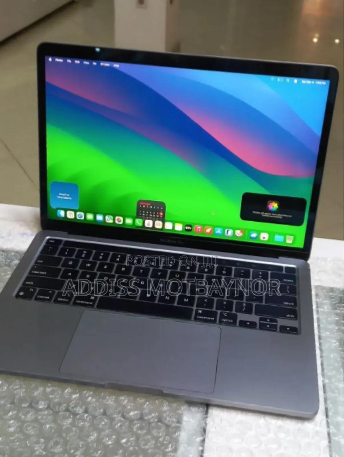 New Laptop Apple MacBook Air 2020 M1 16GB Intel Core I5 SSD 256GB
