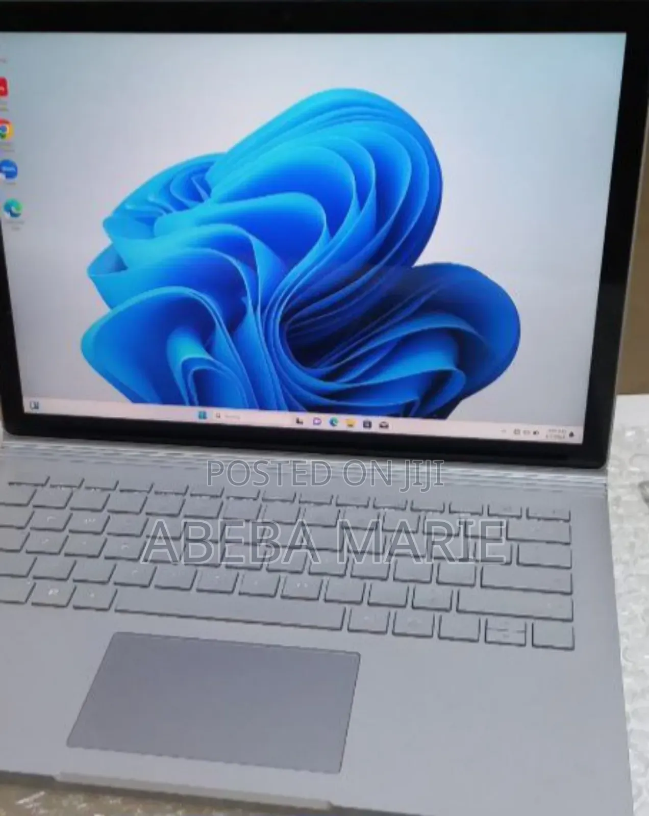 New Laptop Microsoft Surface Book 3 16GB Intel Core I7 SSD 256GB