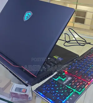 New Laptop MSI Raider GE68HX 13vi-202us 32GB Intel Core I9 SSD 1T