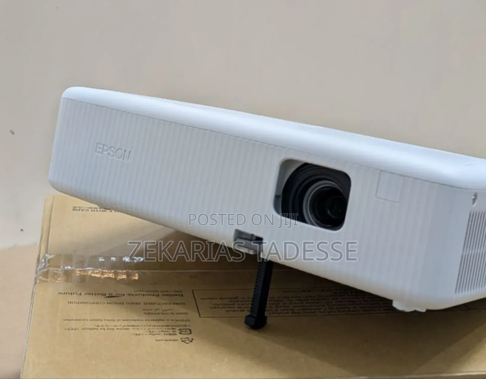 Epson Projector Co-W01