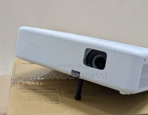 Photo - Epson Projector Co-W01