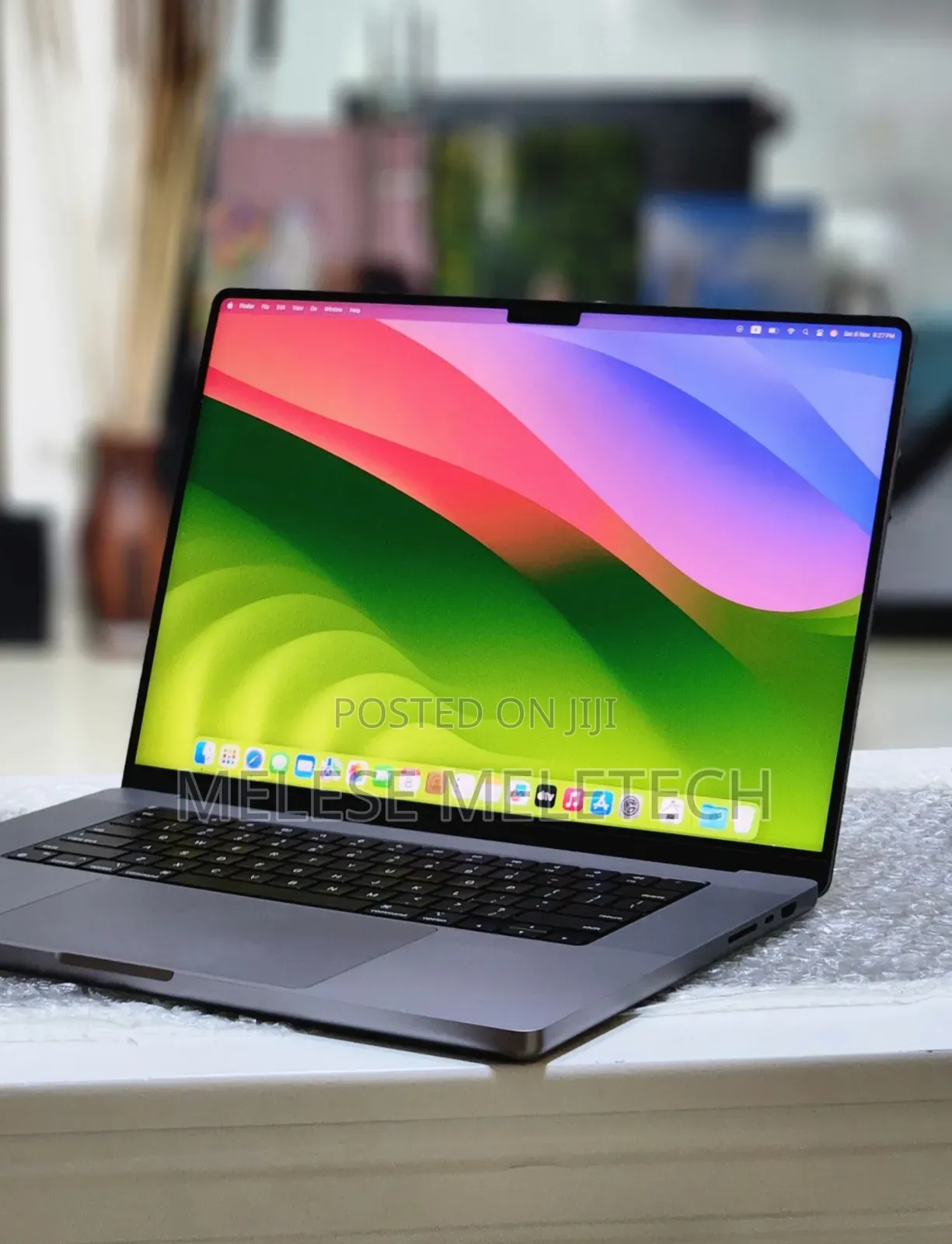 New Laptop Apple MacBook Pro 2021 M1 32GB Apple M1 SSD 512GB